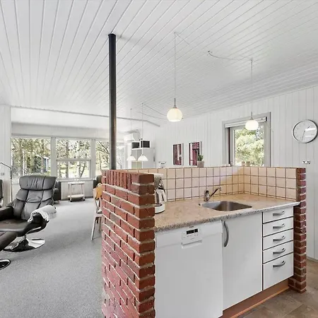 Bv352-blavand-port-arthursvej-51 Holiday home *